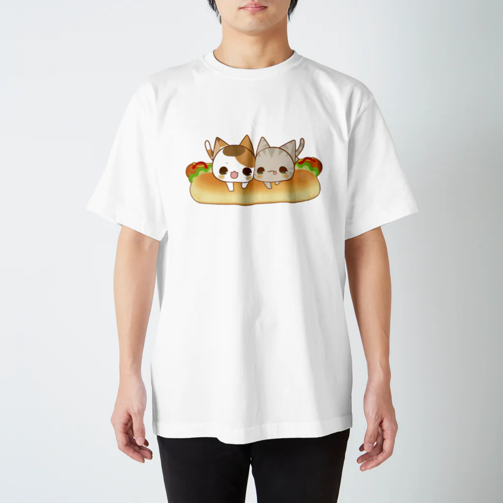 aska/ねこのかんづめのほっとにゃっく Regular Fit T-Shirt