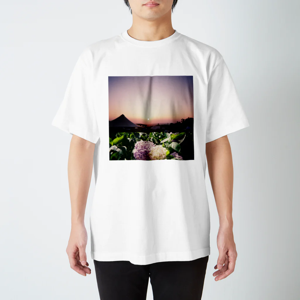 おすしのゆうやけあじさい スタンダードTシャツ