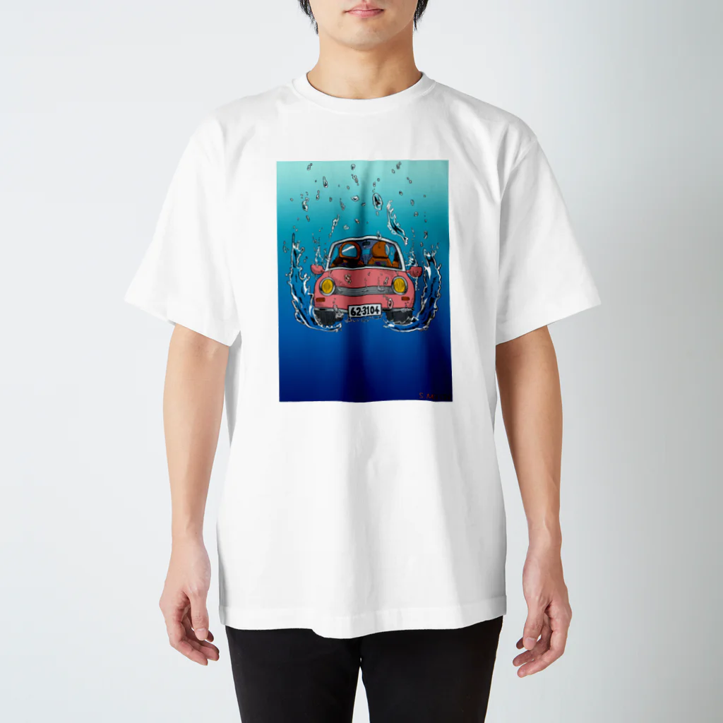 むつ さとしのThe Diving Car Regular Fit T-Shirt