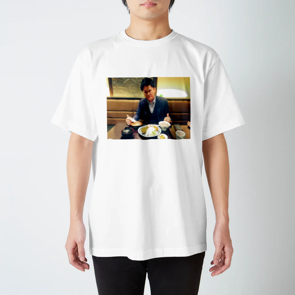 河内 翔太の極真空手 Regular Fit T-Shirt
