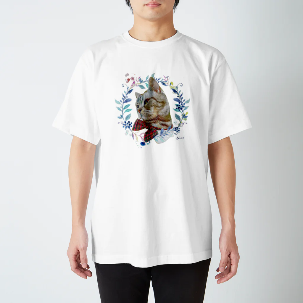 猫カフェラグドール（大阪難波）の猫カフェラグドールねろflower Regular Fit T-Shirt