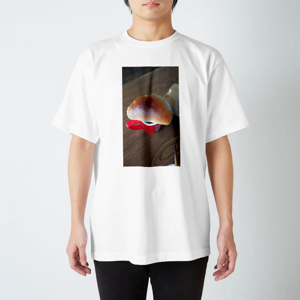 talesofのクリームパン スタンダードTシャツ