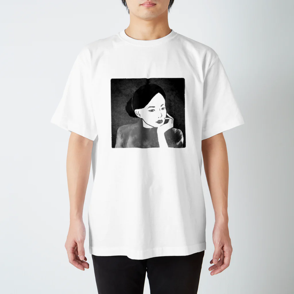 スイミントのアンニュイな女の子 Regular Fit T-Shirt