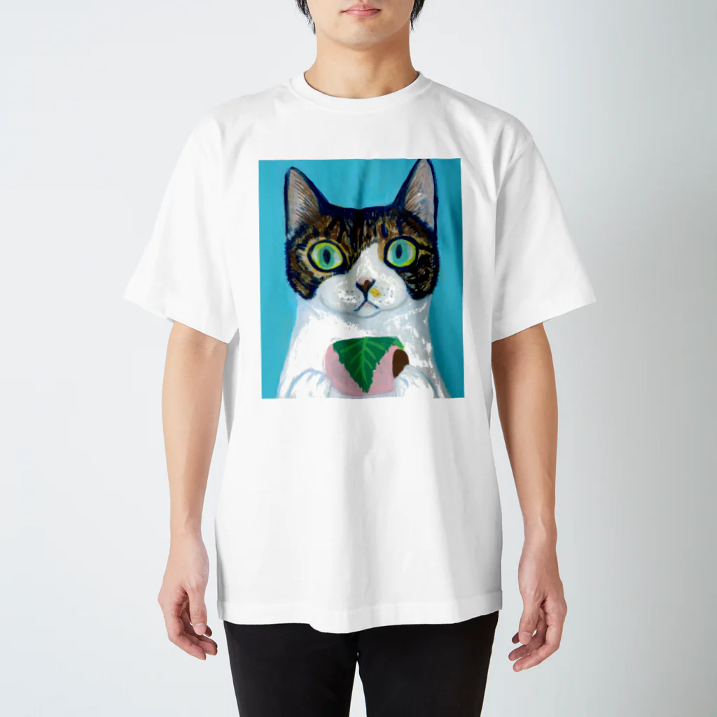 のっぴきならない。ラインスタンプ発売中ののっぴきならない/保護猫モッチー Regular Fit T-Shirt