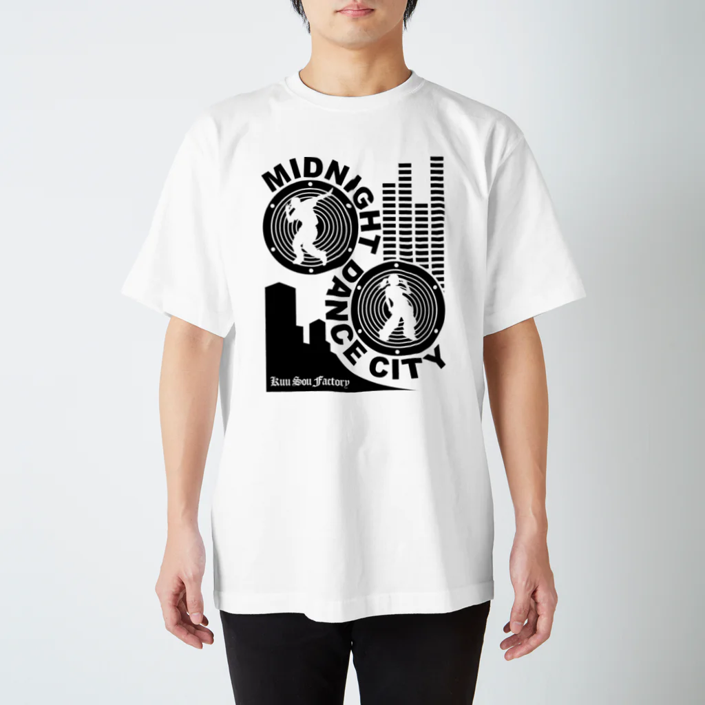 ＫｕｕＭａのMIDNIGHT DANCE CITY Regular Fit T-Shirt