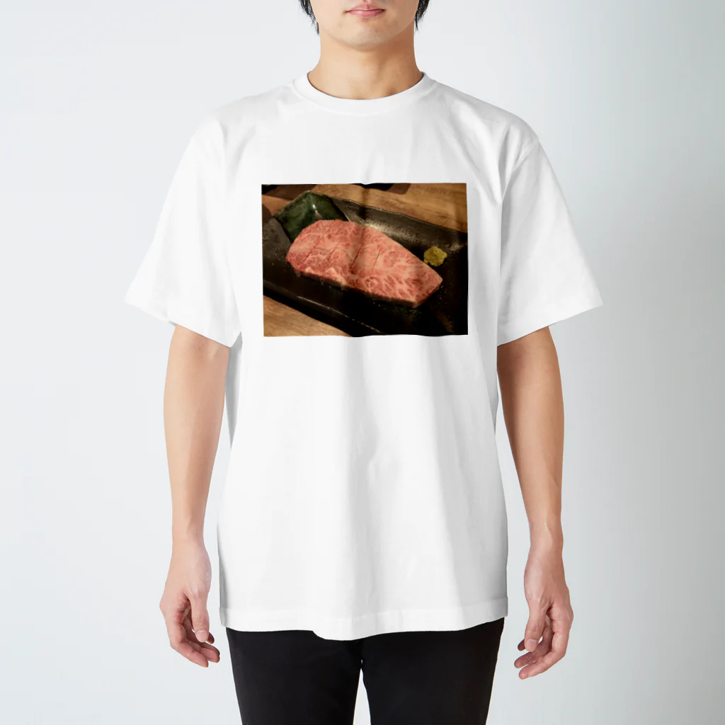 基本的に食べ物の店の焼肉(生肉)霜降り Regular Fit T-Shirt