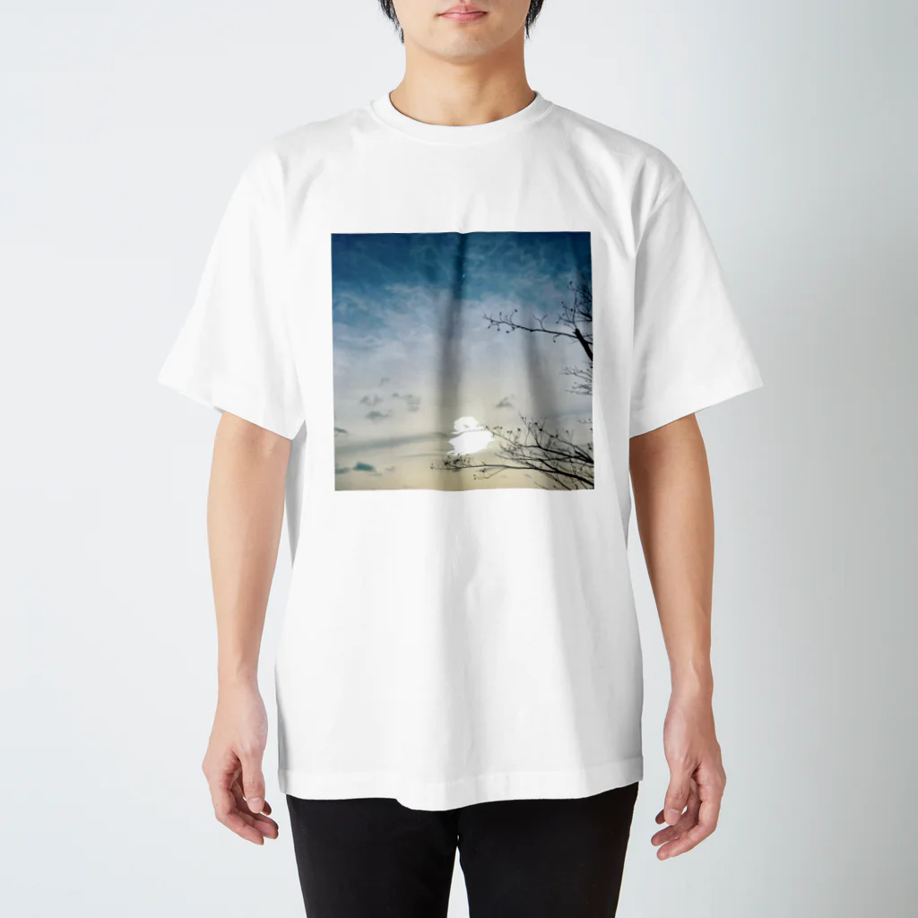 Nobuの早朝のひと時 Regular Fit T-Shirt