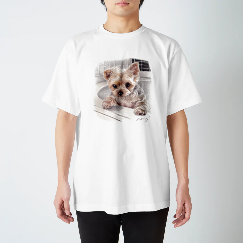 Momojiの犬画のヨーキー11 スタンダードTシャツ