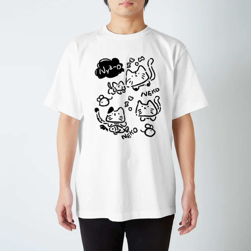 ほんわかマーケットのねこちゃん Regular Fit T-Shirt