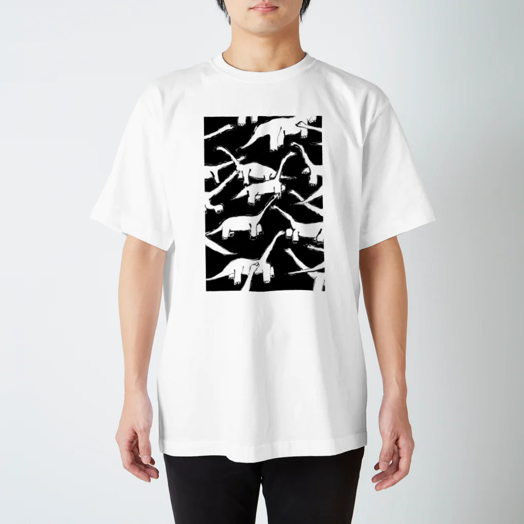 Kanako Okamotoの密なブラキオサウルス スタンダードTシャツ