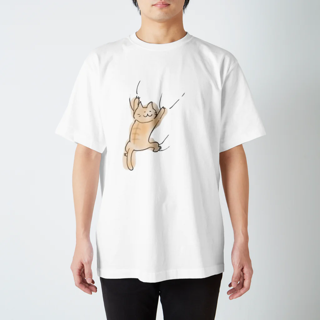 しろモフ屋のねこがしがみつくシリーズ（大） スタンダードTシャツ