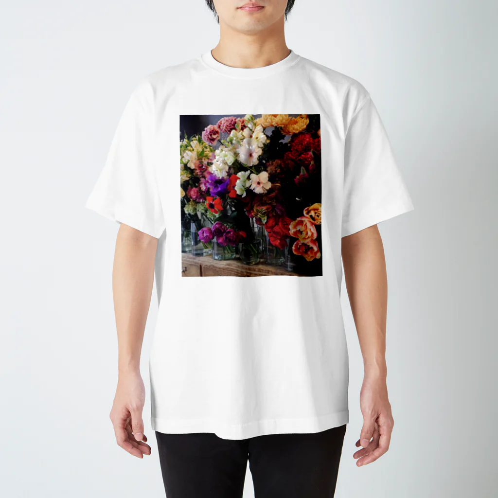 AwesomeのFlowers Regular Fit T-Shirt