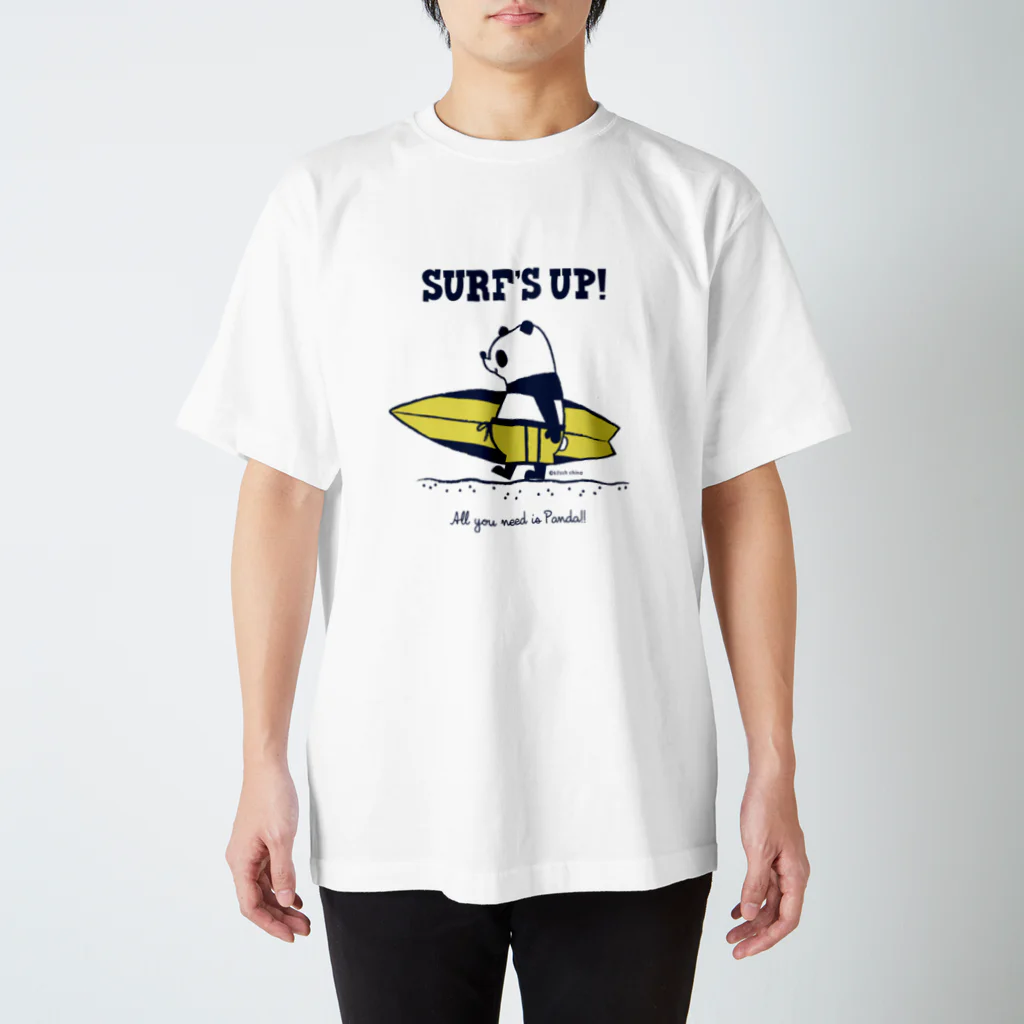 キッチュのSURF'S UP！パンダ Regular Fit T-Shirt