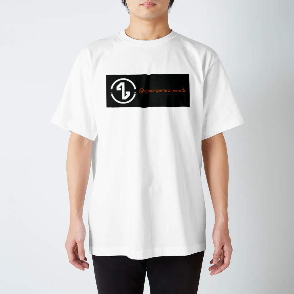 alma-gemeaのalma-gemea records  (white) Regular Fit T-Shirt