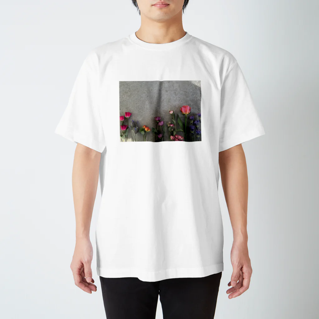 kirakiraのドライフラワーTシャツ Regular Fit T-Shirt