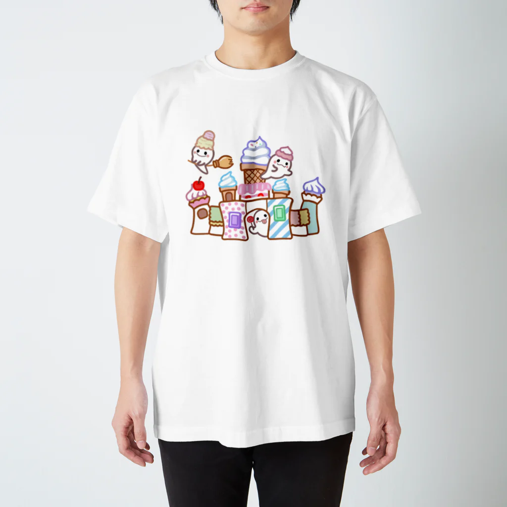 ゆめのみせのおばけとお菓子のお城 スタンダードTシャツ