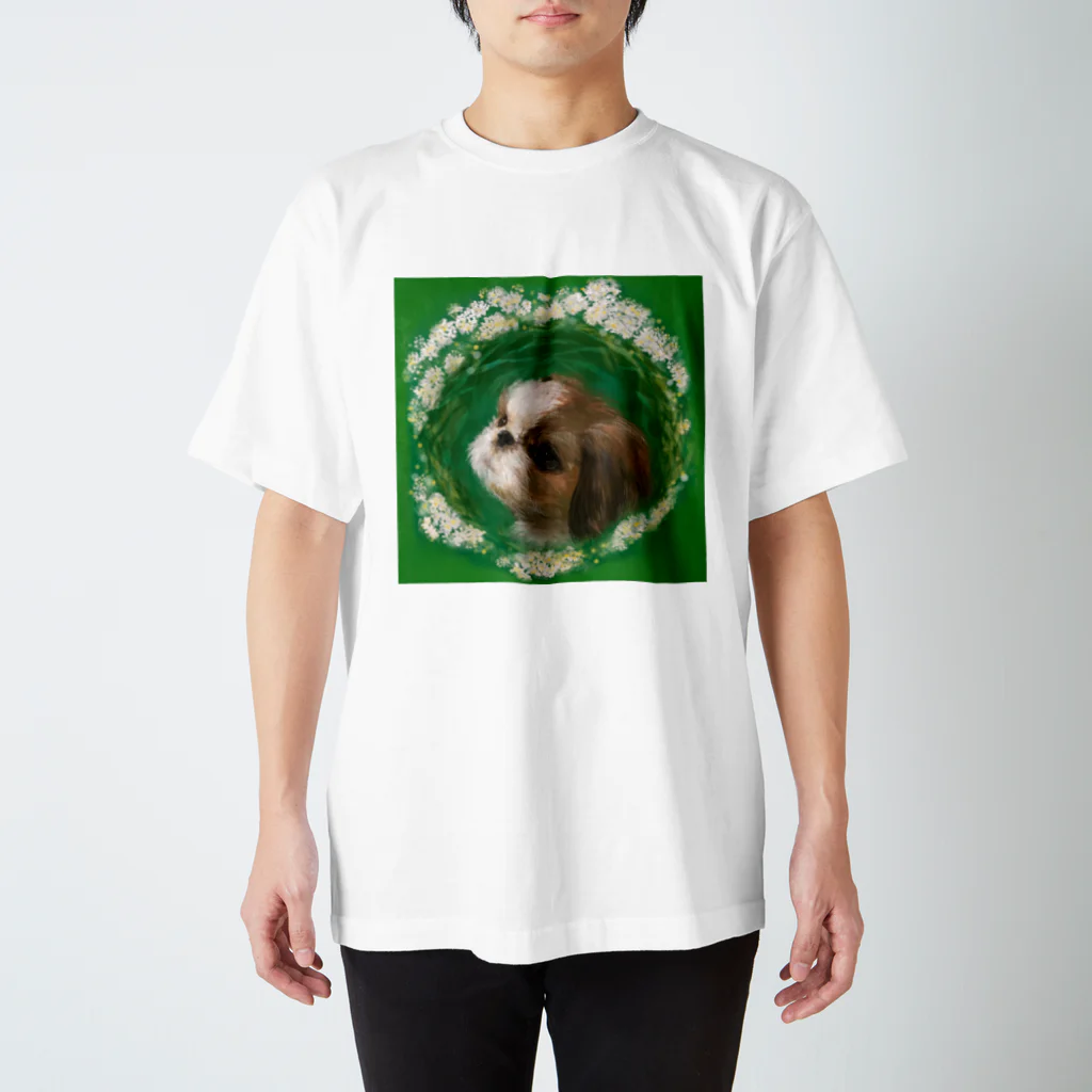 NORIMA'S SHOP のかわいいシーズー 犬と雪柳のフラワーリース スタンダードTシャツ