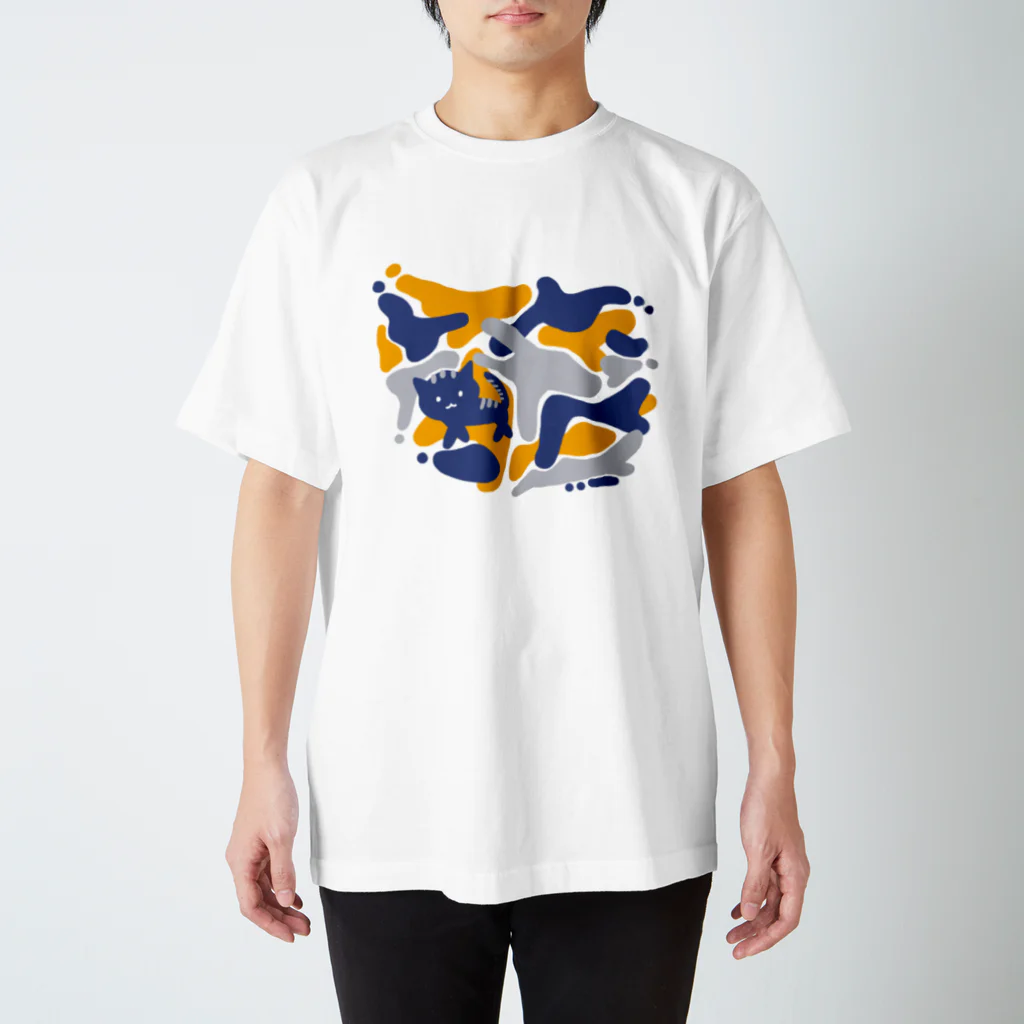 MIX SHOPのカモフラ×ネコ(キジトラ) Regular Fit T-Shirt