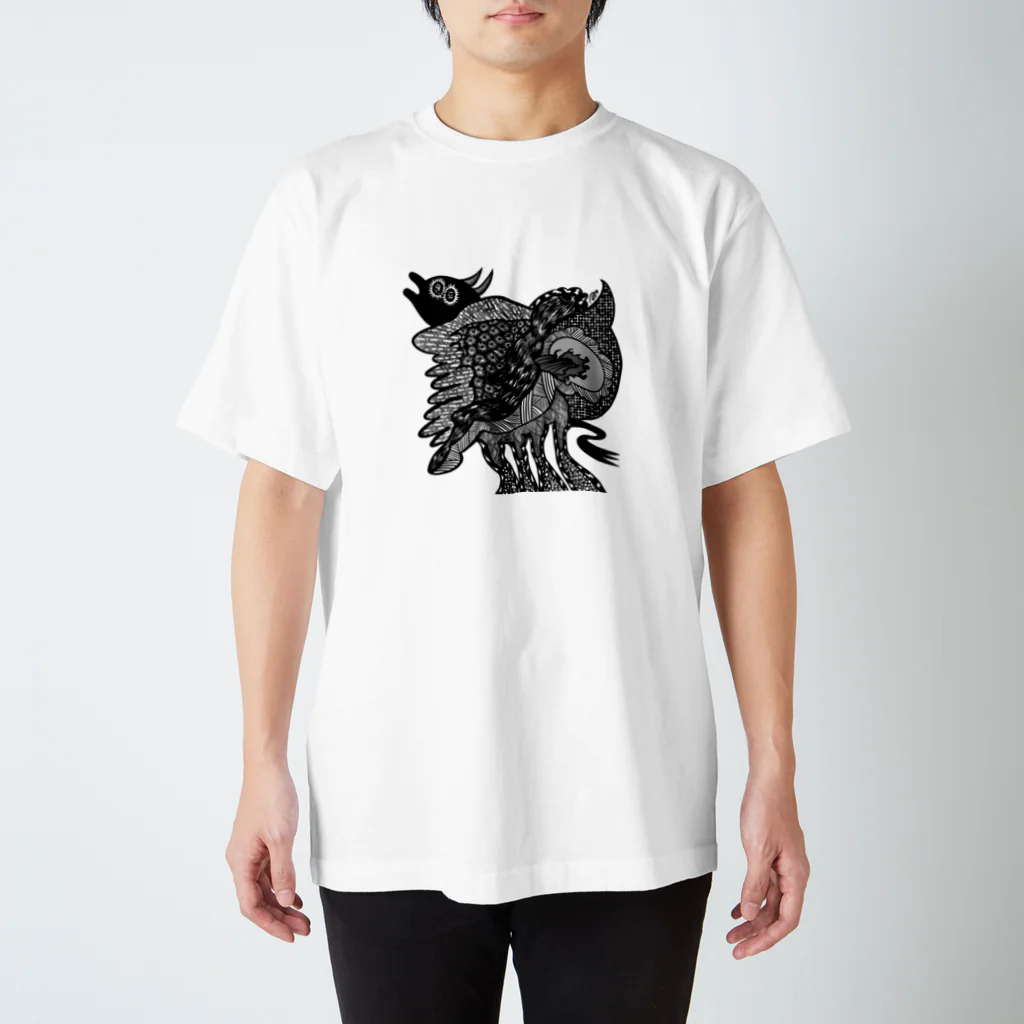 山ぐるみの牛 Regular Fit T-Shirt