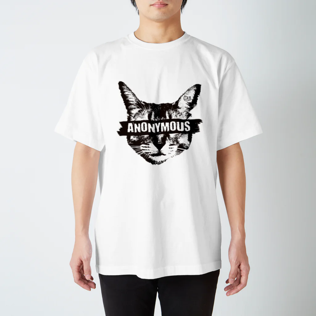 Nobigaoのアノニマス・キャット Regular Fit T-Shirt