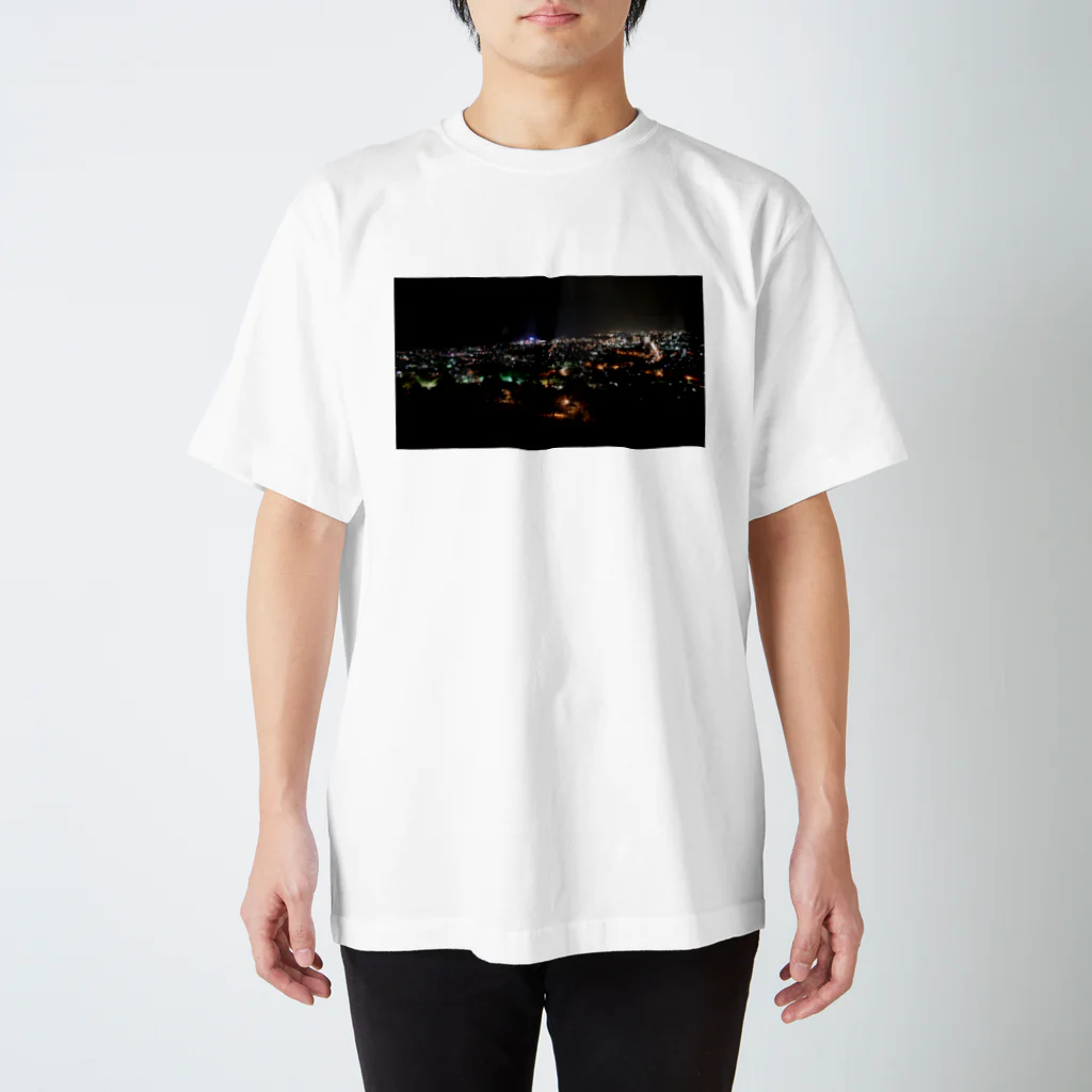 でおきしりぼ子の実験室のよるのけしき Regular Fit T-Shirt