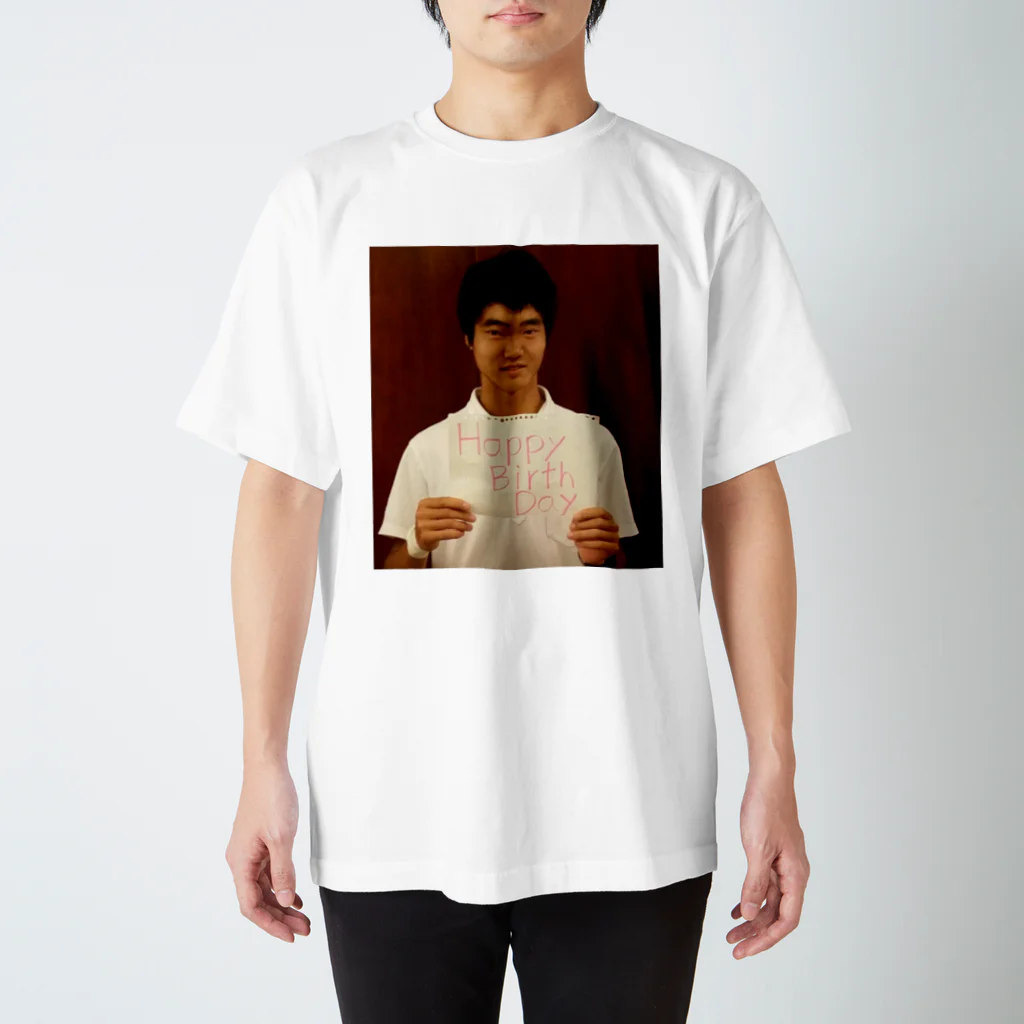 0908333WATAWATAの上田くんグッズ Regular Fit T-Shirt