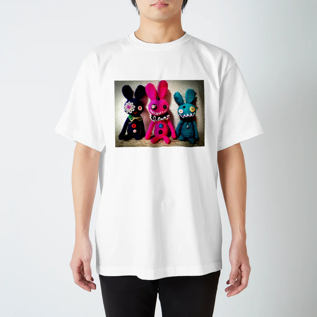 soconimo. PORTRAITSのBunnies 1 スタンダードTシャツ