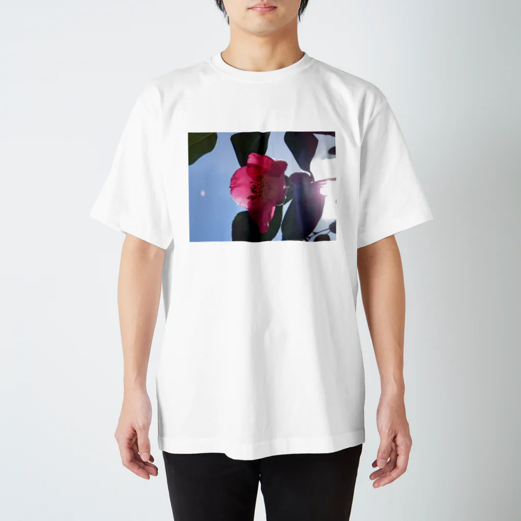 Ukazuのつばき Regular Fit T-Shirt