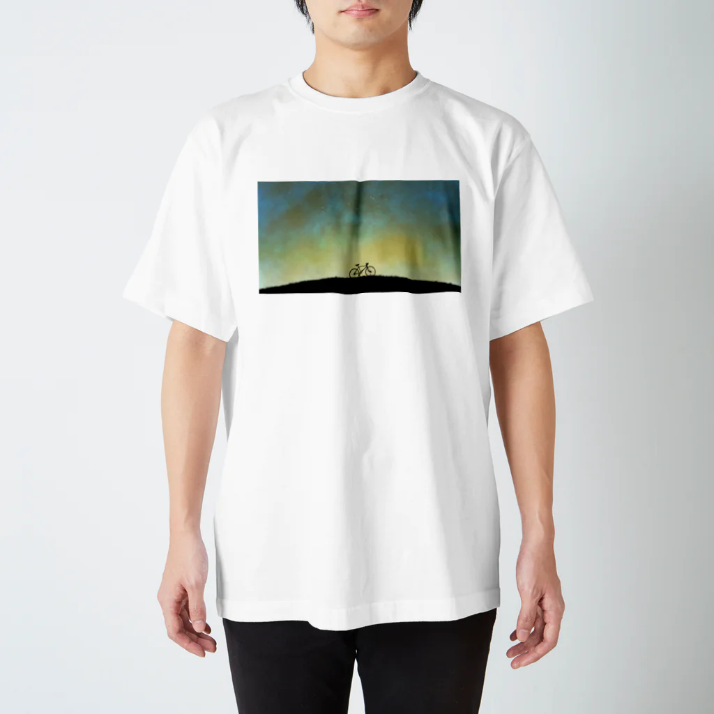 Paddy Fieldの自転車と夜空 スタンダードTシャツ