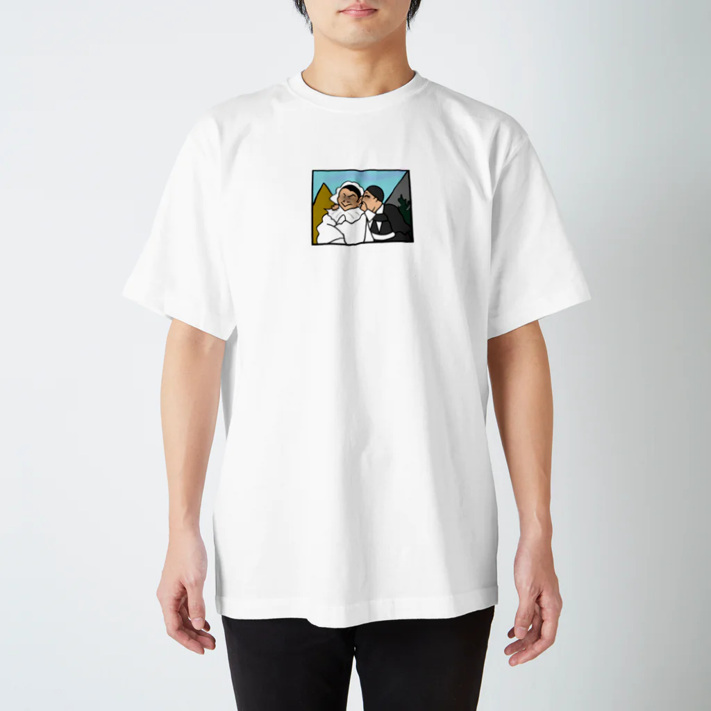 yumihirotaのゆる絵画イラスト「クリスパンとスカパン　カラーバージョン」 Regular Fit T-Shirt