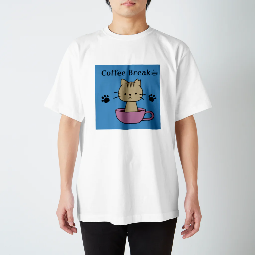 bibibi53のキジトラ さくら 猫（Coffee Break） スタンダードTシャツ