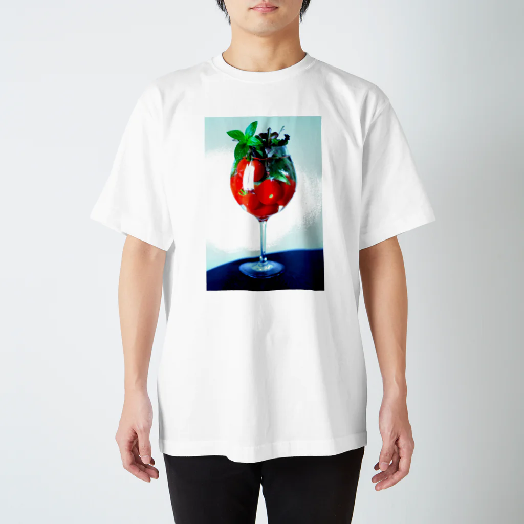 marinaのトマトのカクテル スタンダードTシャツ