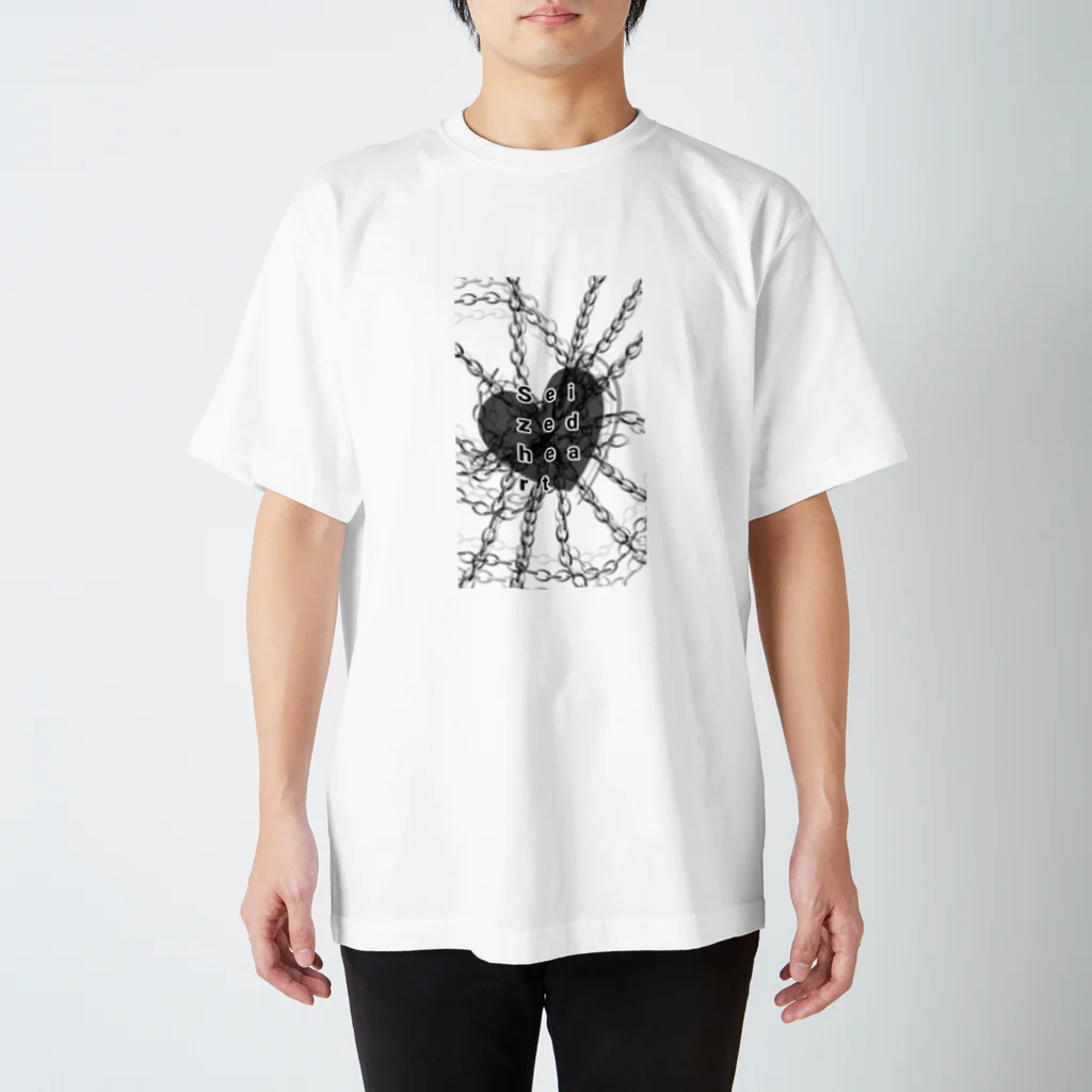 ComodoのSeized heart　囚われた心 Regular Fit T-Shirt