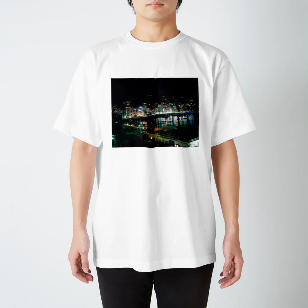 Kensuke Hosoyaの熱海（夜） スタンダードTシャツ