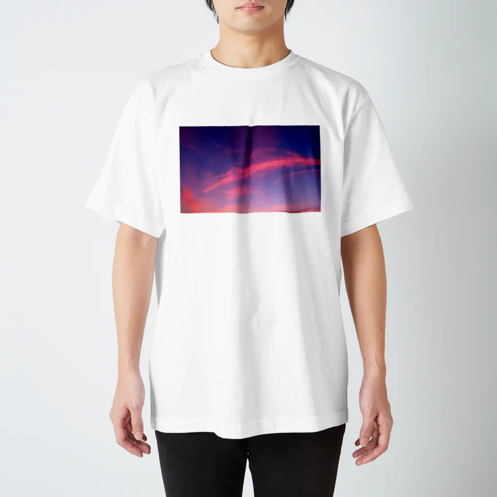 creative 凪斗 suzuri店のビビット背景 Regular Fit T-Shirt