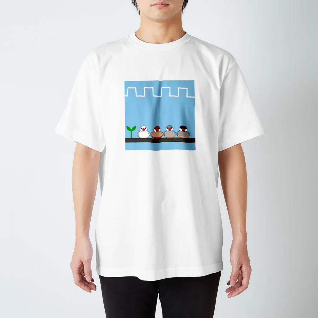 牡丹の文鳥ズ Regular Fit T-Shirt