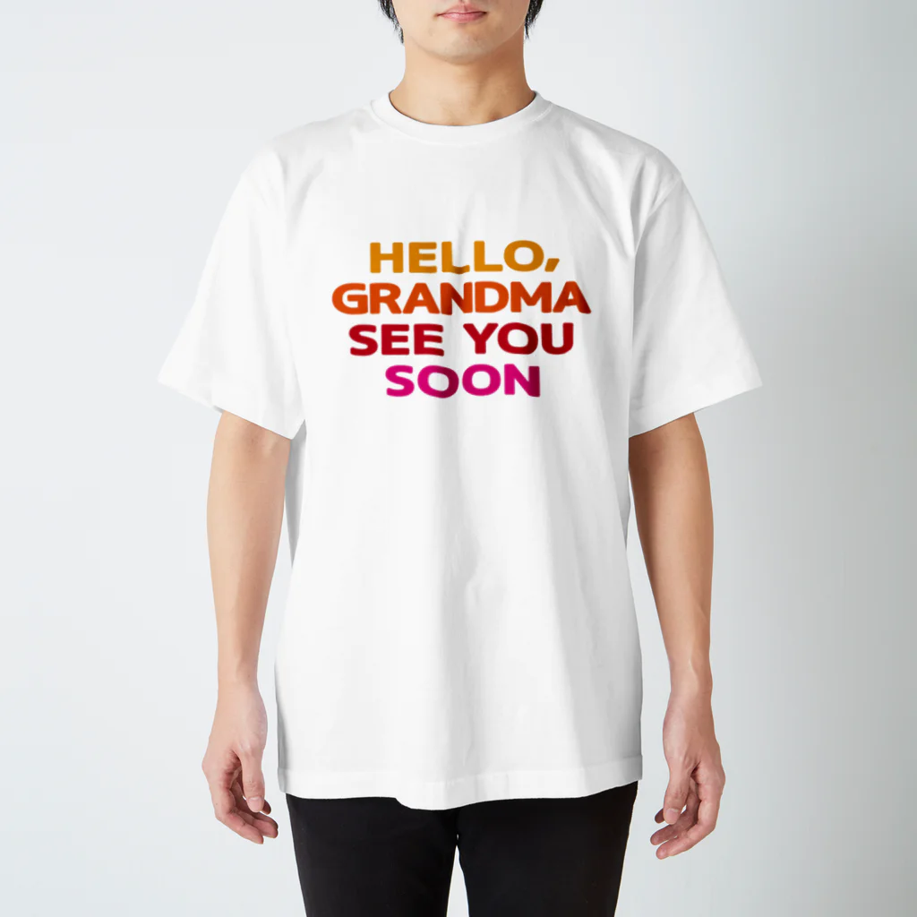 フォーヴァのGRANDMA Regular Fit T-Shirt