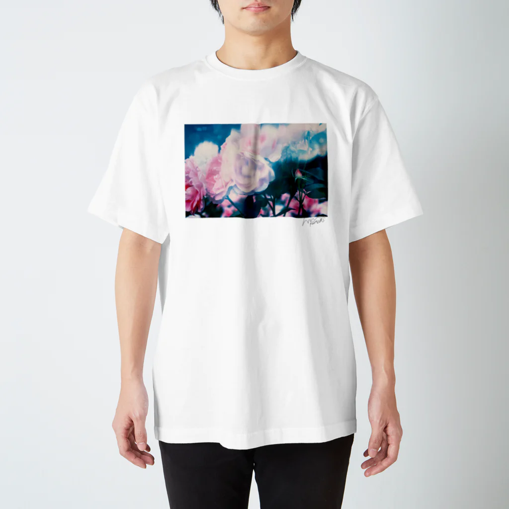 honami kawaiの筆跡、光 Regular Fit T-Shirt