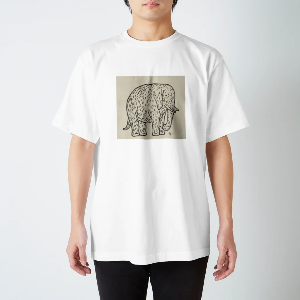 miyunpaのElephant Regular Fit T-Shirt