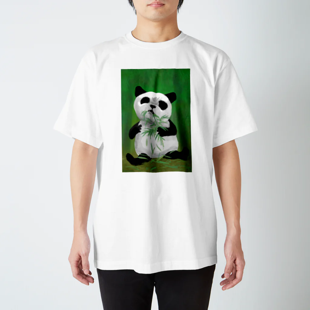 Washiemon and Ai-chan's ShopのPANDA No.4 Regular Fit T-Shirt