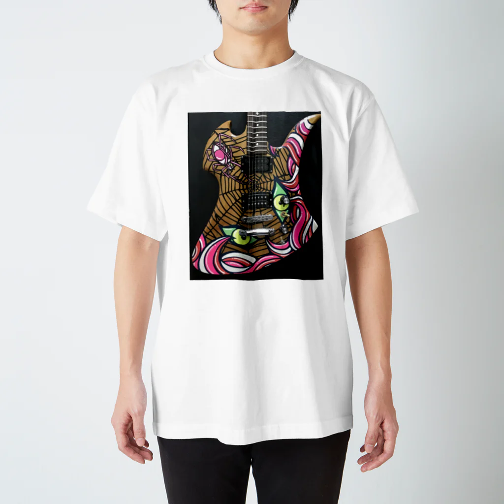 SeaBird@元バンドマン→元レコード会社社員→現広告代理店勤務のSeaBirdピンク蜘蛛 Regular Fit T-Shirt