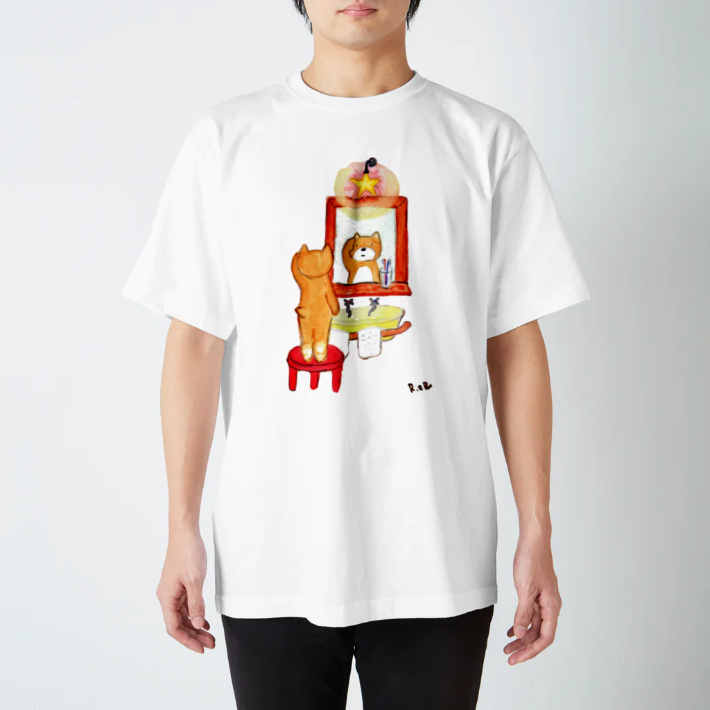 Doodle のくまえるの悩み Regular Fit T-Shirt