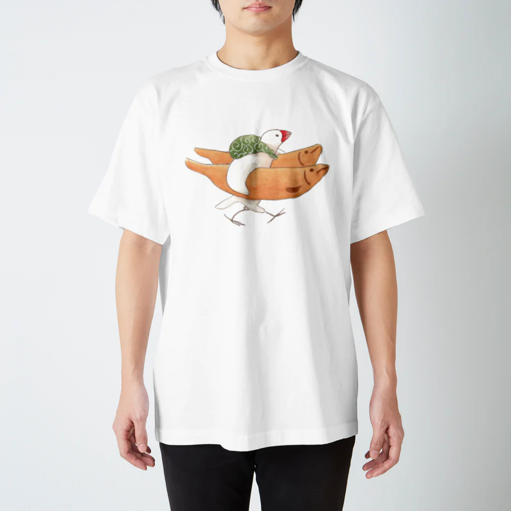 ふろしき文鳥のお店の若鮎を運ぶ スタンダードTシャツ