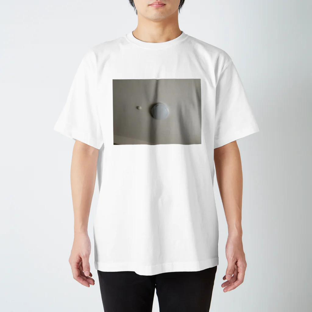 まめぴより。の無気力なわたし。 Regular Fit T-Shirt