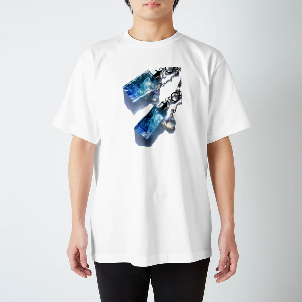 たそがれ水曜日の思い出の海 Regular Fit T-Shirt