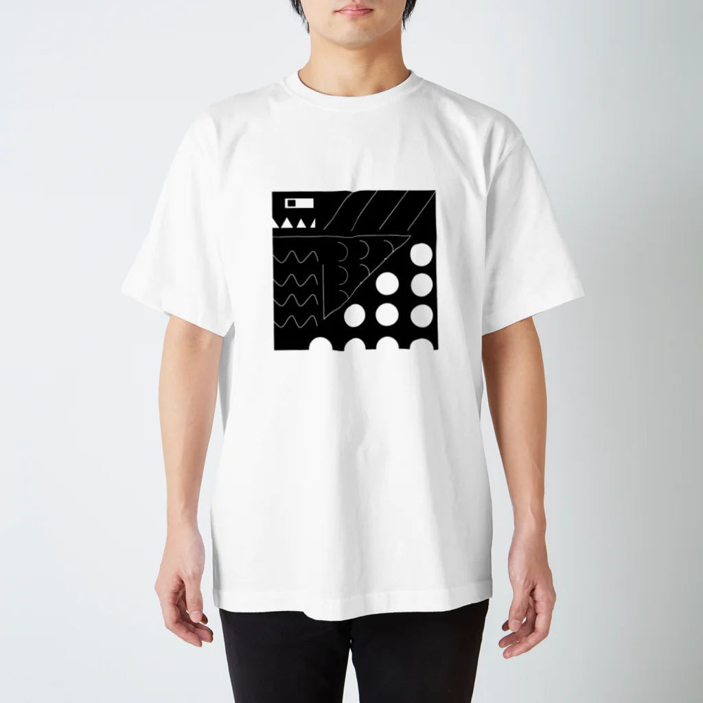 ひゅうまいワールドの黒大蛇 Regular Fit T-Shirt