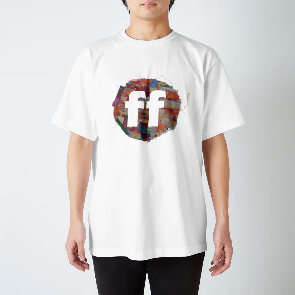 shop_newton_isaacの<ff>Alphabet on Apple by Isaac Fujiki Regular Fit T-Shirt