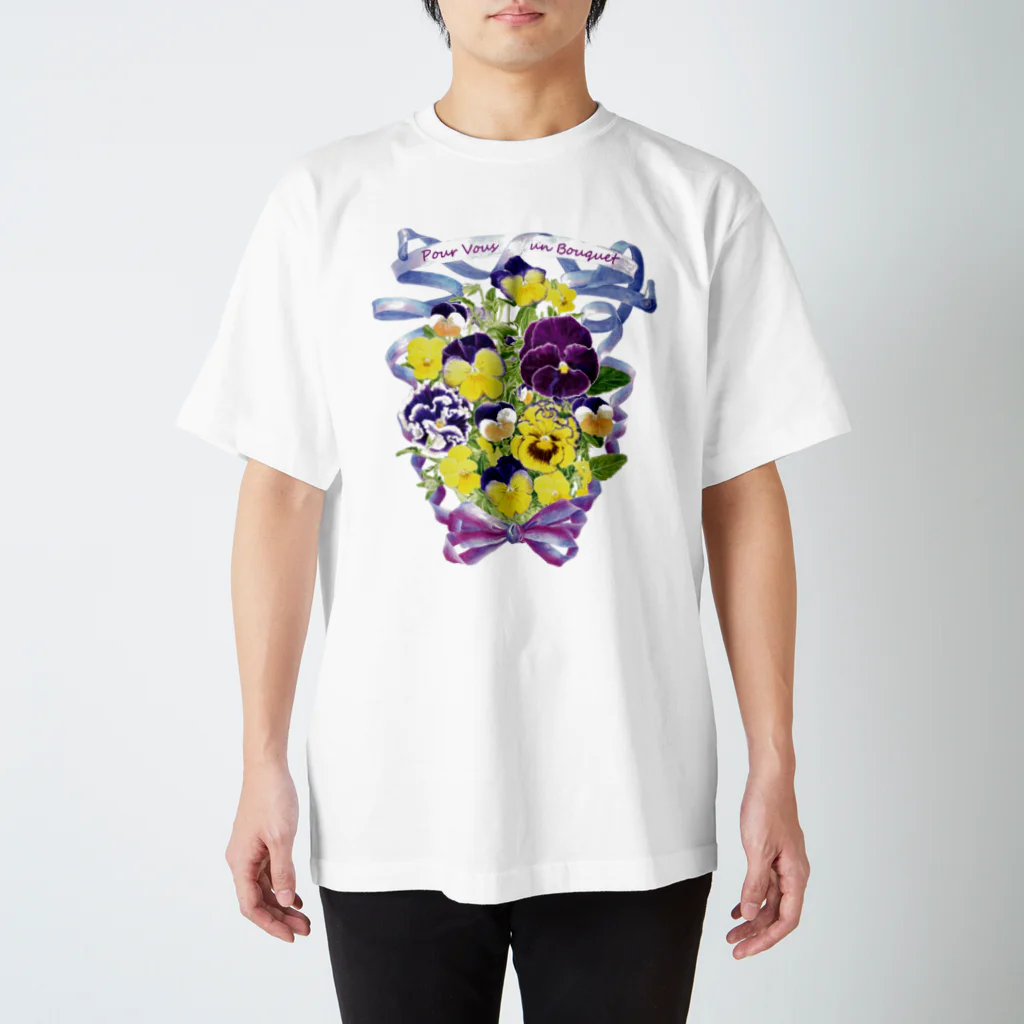 botanical_art_salonの花束を君に　ボタニカルアート　花柄　Tシャツ Regular Fit T-Shirt