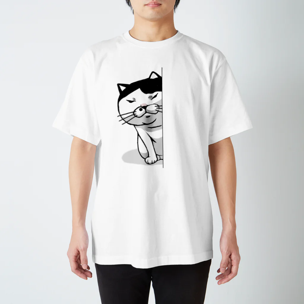 NGC5139の嫉妬する猫(文字なし) Regular Fit T-Shirt