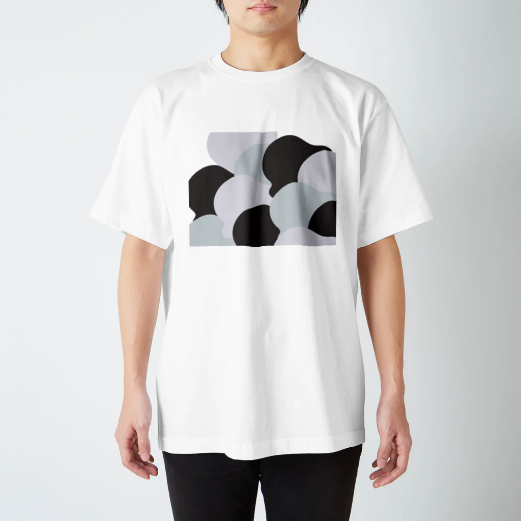 フカツ マリエの重なる帽子 Regular Fit T-Shirt